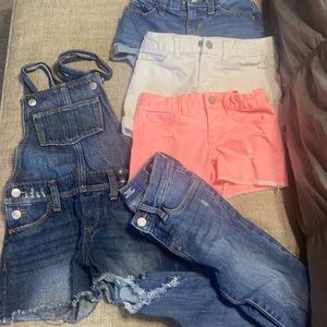 Girls Lot of kids 6/7 bottoms